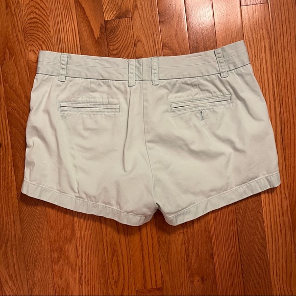 J. Crew Women’s Seafoam Green Chino Shorts - Size 10 - Picture 2 of 8